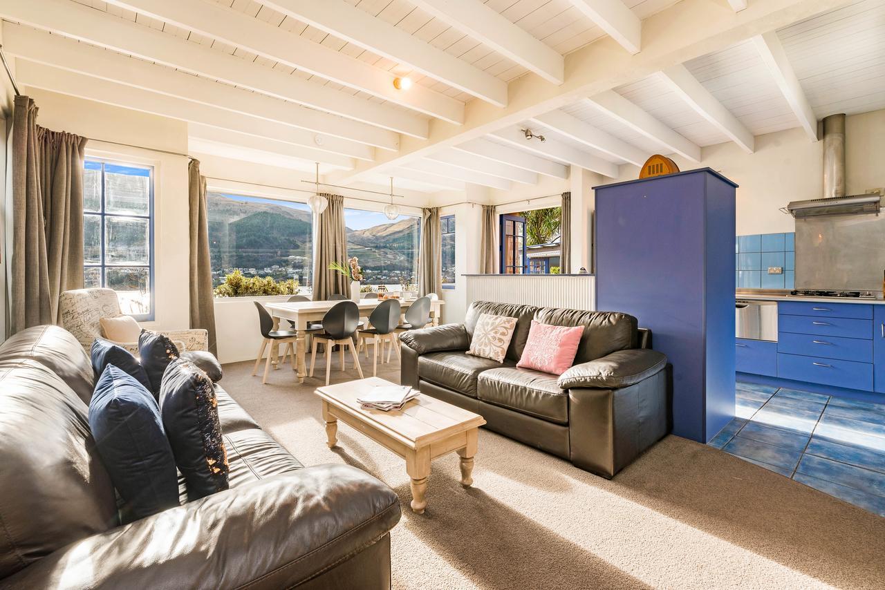 Sunny Lakeview Villa Queenstown Exterior photo